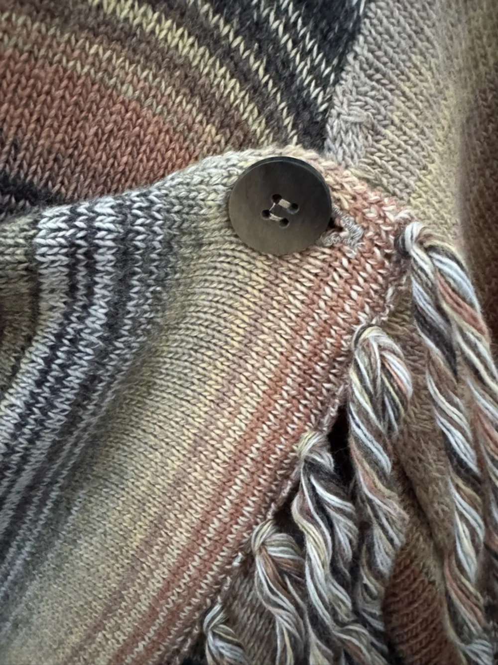 Love Stitch Neutral Striped Knit Cardigan with fringed hem Size M - Picture 4 of 8